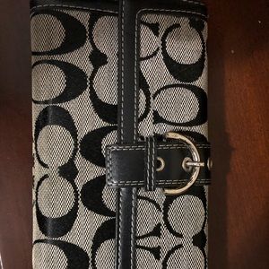 Coach wallet